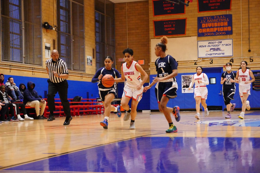 Girls Varsity Basketball